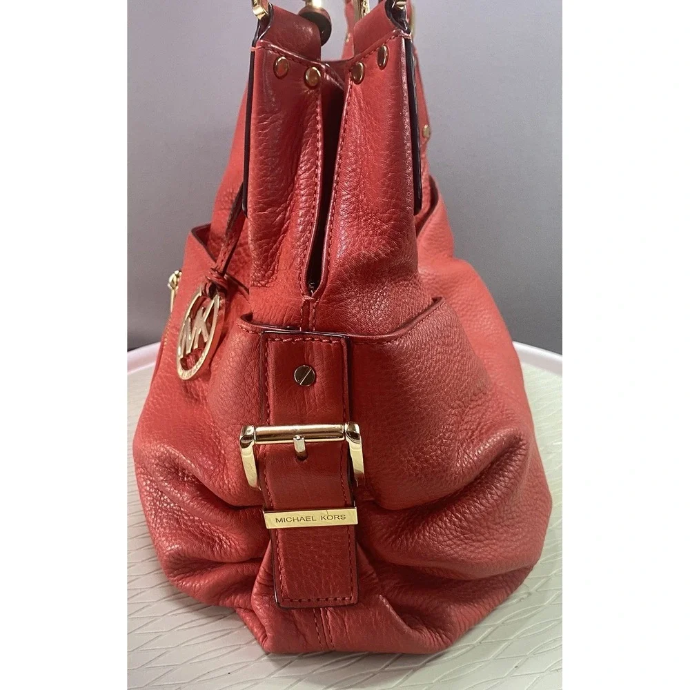 Michael Kors Womens Leather‎ Bag purse Red Orange&Gold Lined Pockets MK Charm